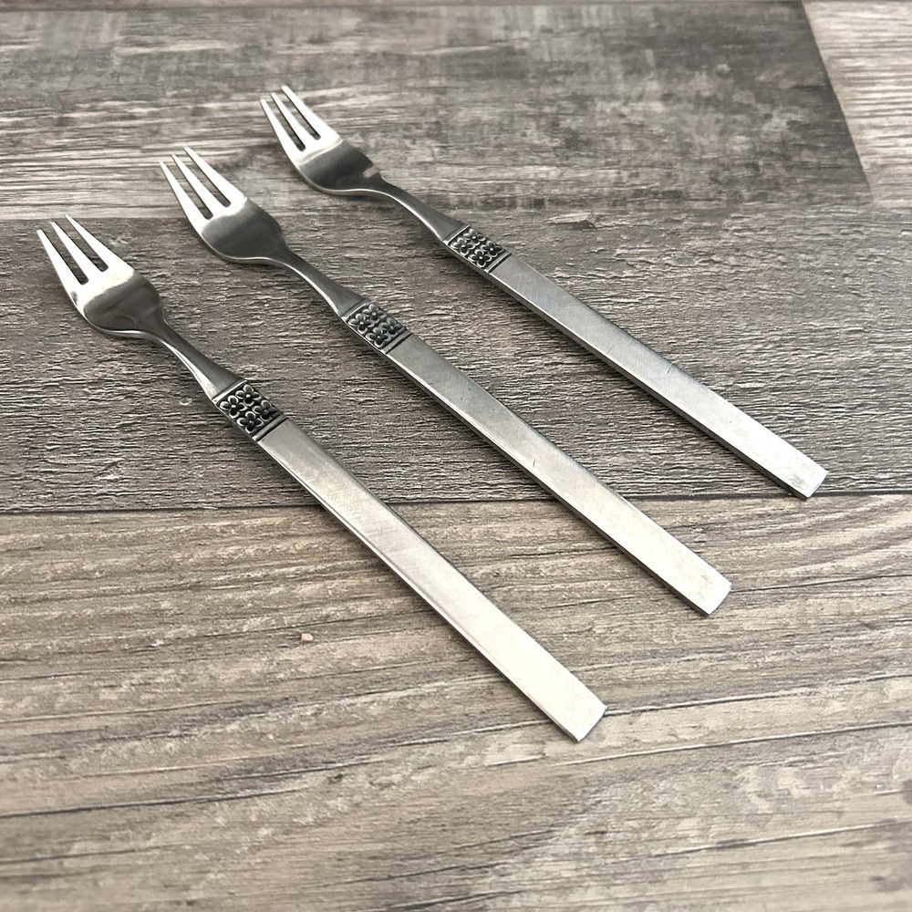 Oneida Northland DANISH FLING Stainless‎ Burnished 3 Cocktail Seafood Forks